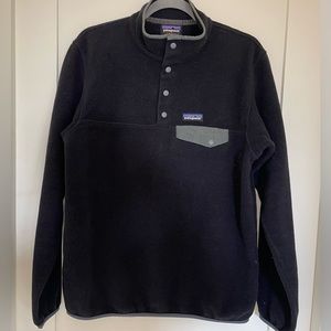 Patagonia Women’s 1/4  Synchilla Snap T Black Fleece Sweater size Large